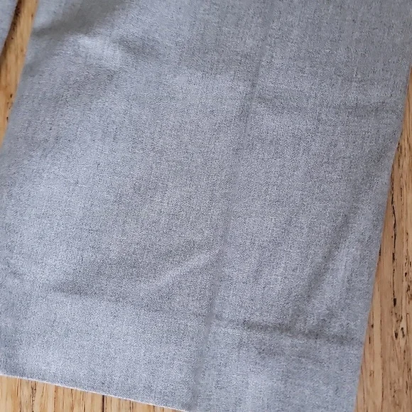 Banana Republic Gray Women's Pants - Picture 2 of 8